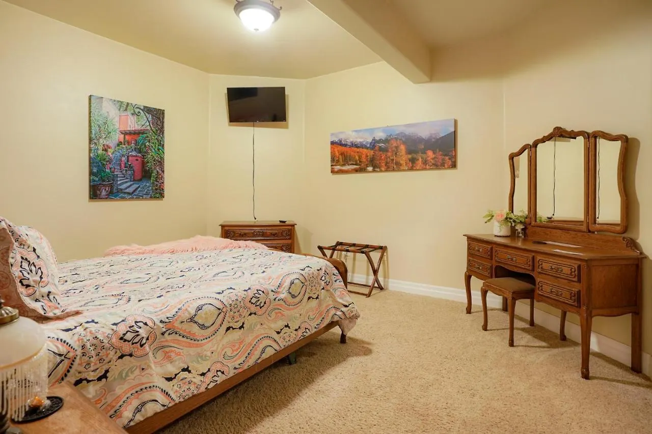 Bed & Breakfast Summit Villa Bnb Watkins