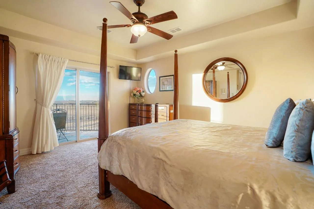 Summit Villa Bnb Watkins 0*,